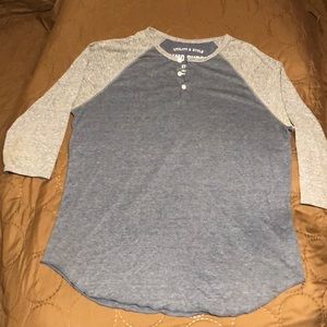 Mossimo Supply Co. men’s Henley 3/4 sleeve raglan
